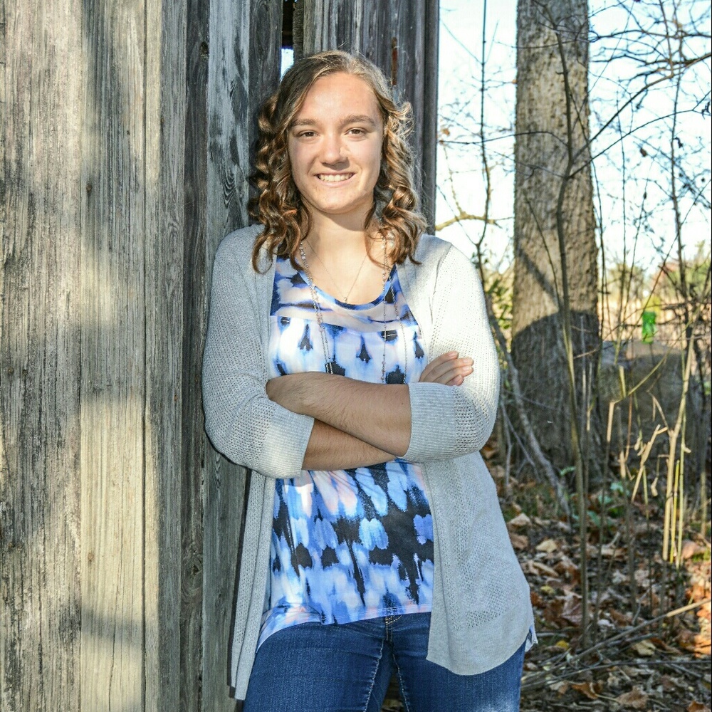 Meet your Posher, Katelyn